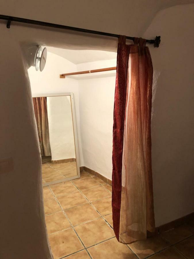 Alojamiento Rural, Cueva De La Abuela Cuevas del Campo Buitenkant foto